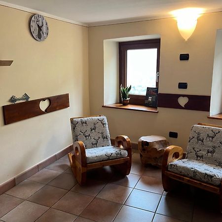 Profumo Di Legno Apartment Aosta Luaran gambar